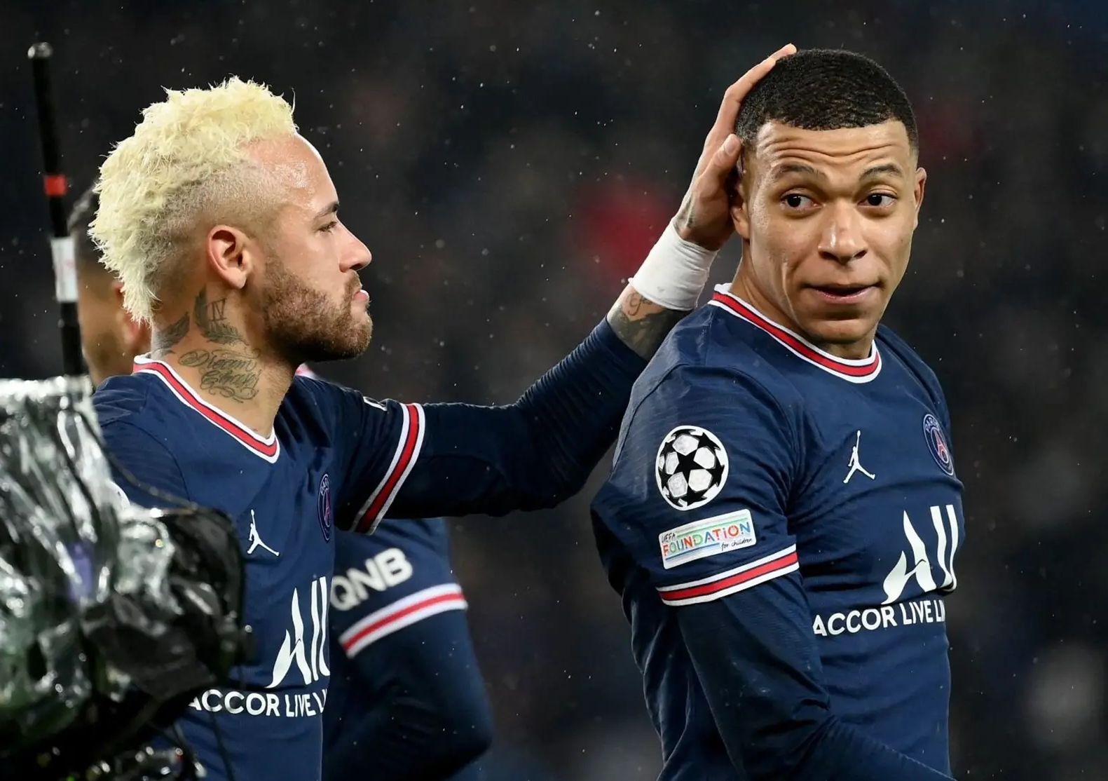 追防不再迷 追防不再迷