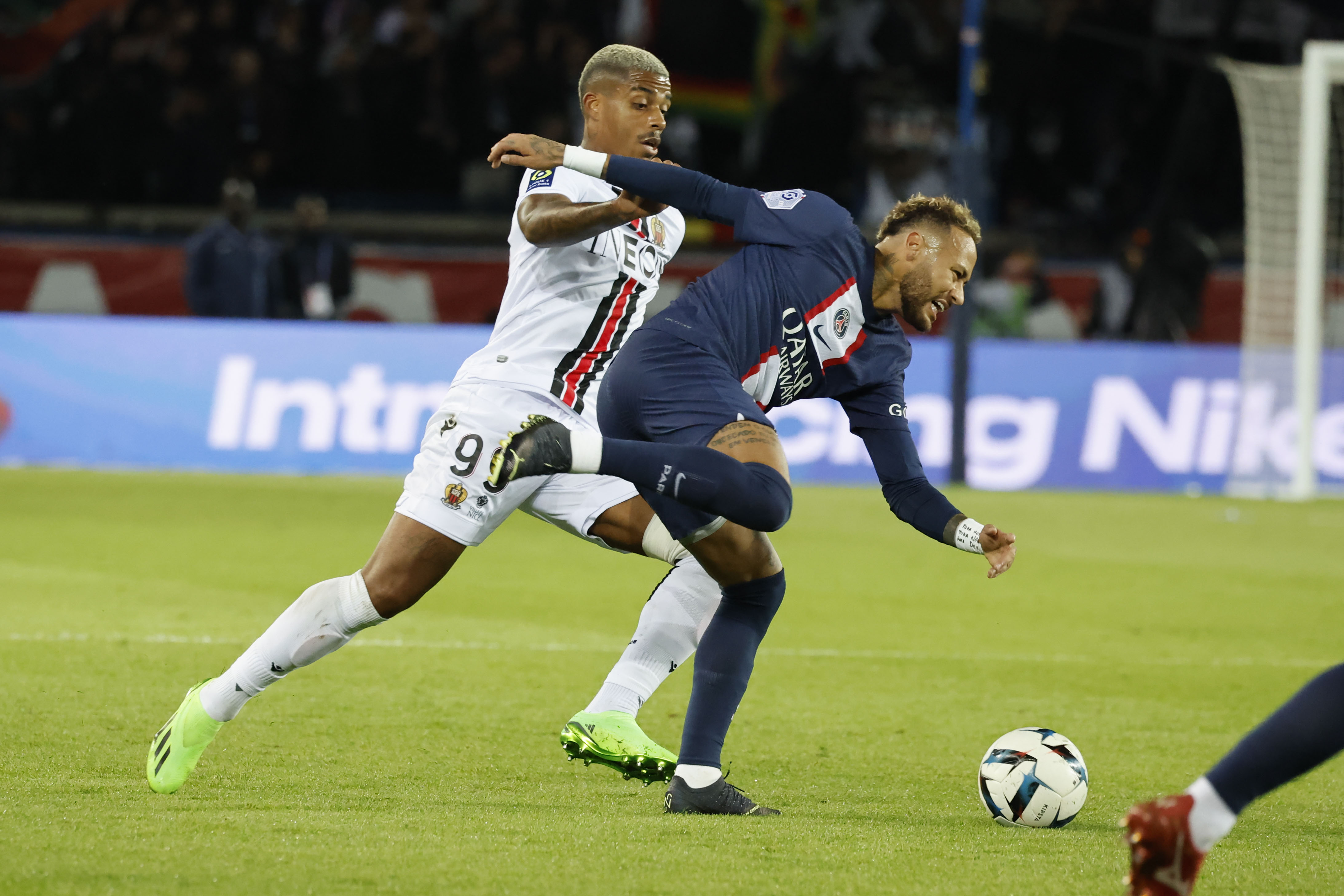 明确了谁在 明确了谁在